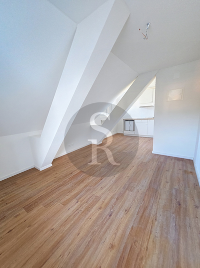 Haute 29 à Colombier, studio N°14 au centre du village